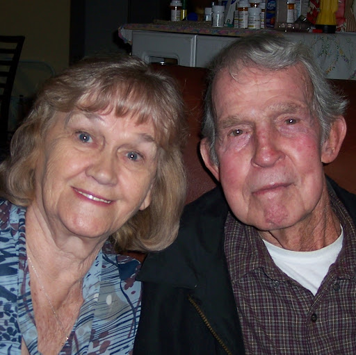 Carol Graves Photo 16