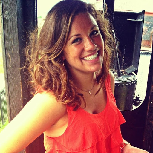 Rebekah Jackson Photo 15