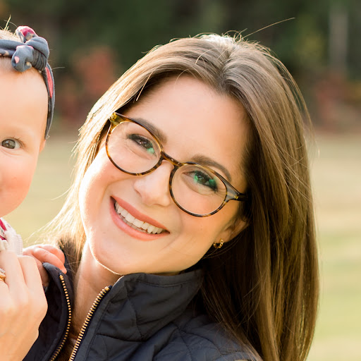 Rachel Barker Photo 37