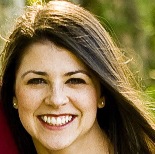 Amber Robinson Photo 7