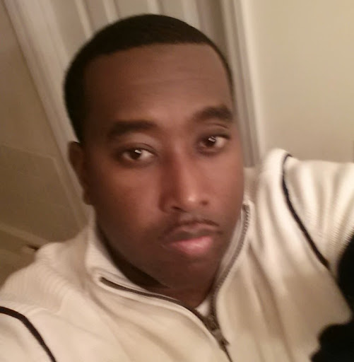 Timothy Sweeney Photo 33