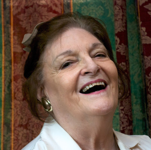 Phyllis Lewis Photo 35