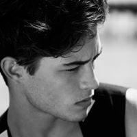 Thomas Grogan Photo 22