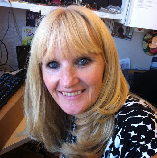 Kathryn Lynch Photo 31