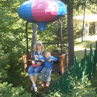 Rebecca Conklin Photo 17