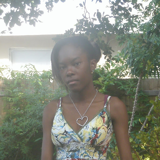 Sandra Pierre Photo 11