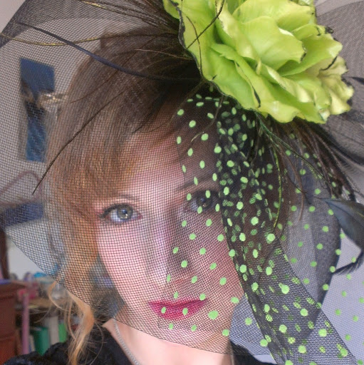 Kristen Radcliffe Photo 4