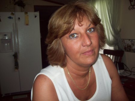 Christine Knight Photo 9