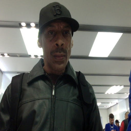 Gerald Hunter Photo 13