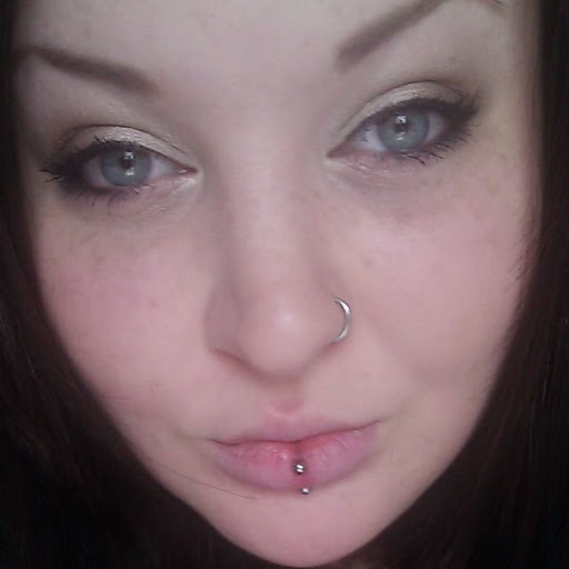 Sarah Blank Photo 40