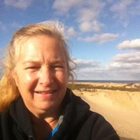 Jill Sawyer Photo 17