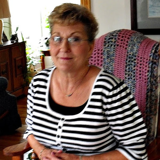 Janet Doherty Photo 34