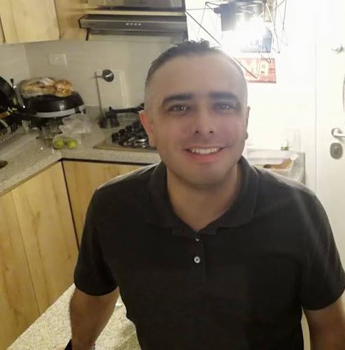 Julian Ochoa Photo 34