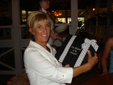 Kathleen Holmes Photo 3