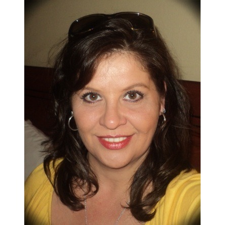 Laurie Berry Photo 11