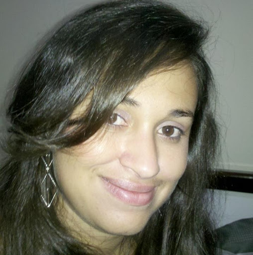 Michelle Costa Photo 23