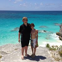 Robin Bloom Photo 16