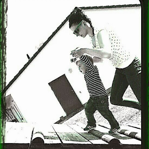 Lisa Henkel Photo 30