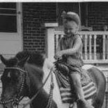 Bobbie Miller Photo 37