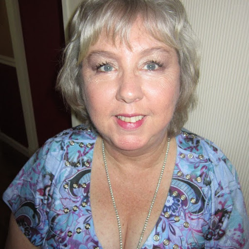 Debra Hawkins Photo 35