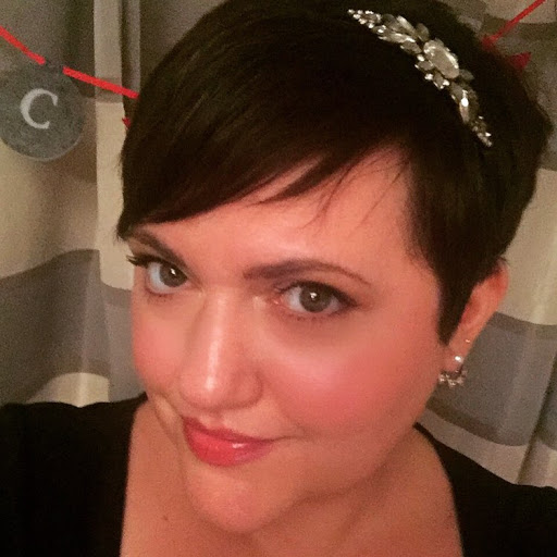 Vicky Collins Photo 11