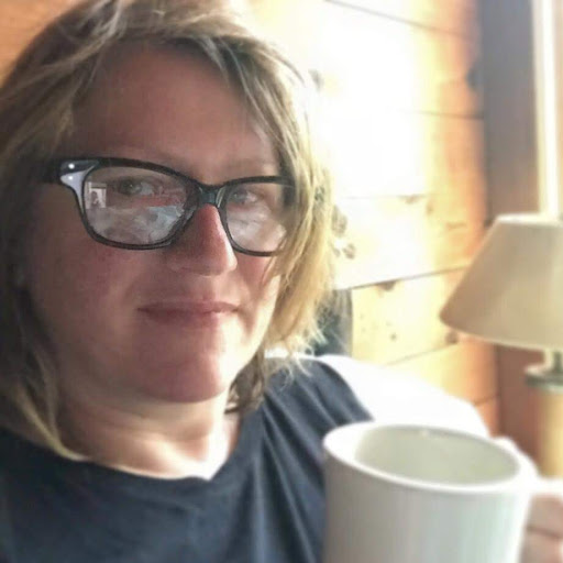 Samantha Carpenter Photo 21