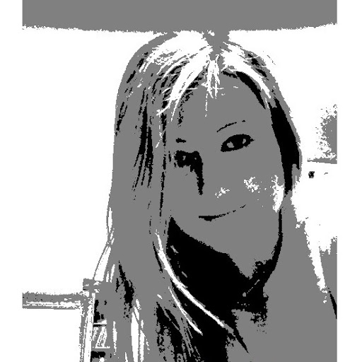 Maria Lazar Photo 30