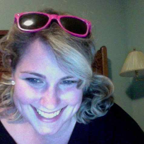 Ellen Collins Photo 26