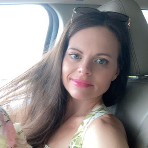 Corinne Evans Photo 17