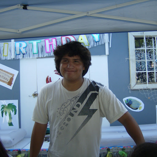 Eddie Moreno Photo 29