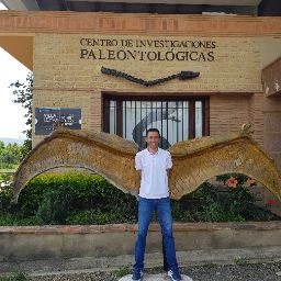Cesar Ballesteros Photo 9