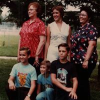 Suzanne Scott Photo 21