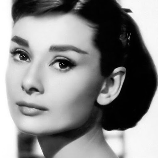Barbara Howard Photo 31