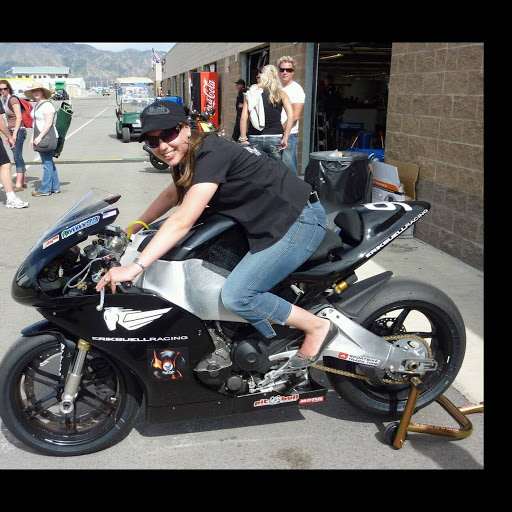 Erika Robbins Photo 5