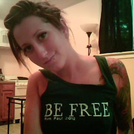 Heather Schwartz Photo 22