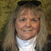 Sandy Stringer Photo 8