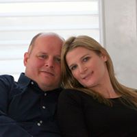 Michelle Spires Photo 16