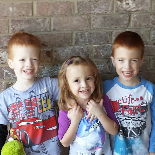 Linda Norris Photo 5