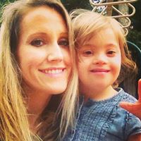 Mary Simons Photo 34