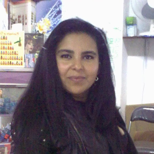 Ana Villavicencio Photo 13