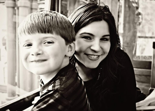 Jennifer Thorne Photo 29
