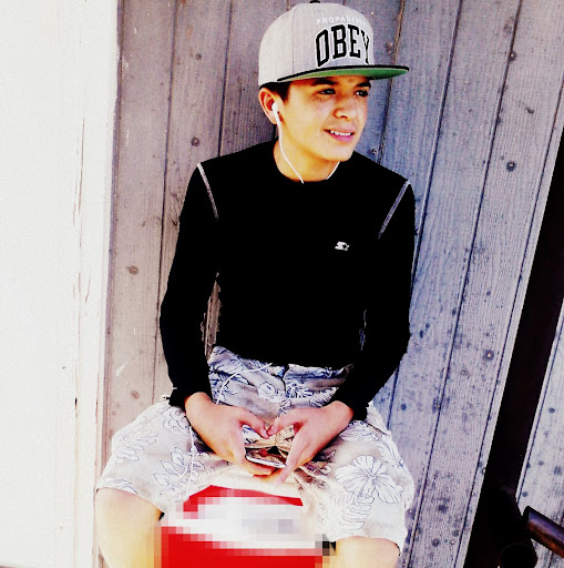 Edgar Colon Photo 32 Edgar Colon Photo 32