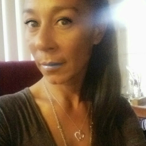 Elizabeth Caldwell Photo 48