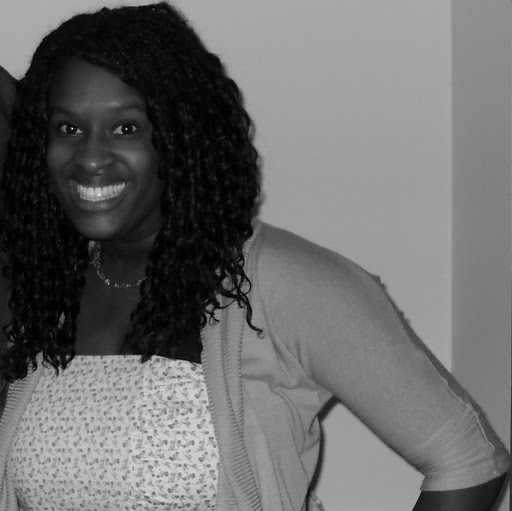 Natalie Moore Photo 49