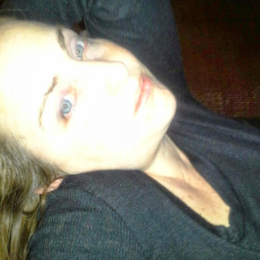 Tammy Davis Photo 17