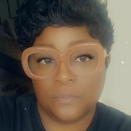 Tamara Hayes Photo 18