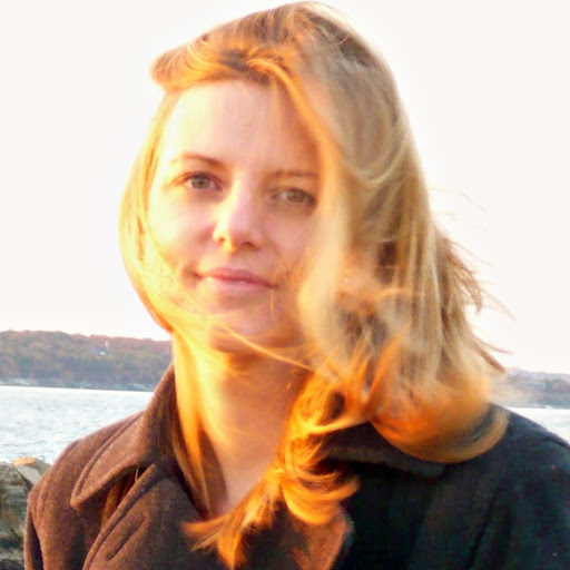 Elizabeth Borders Photo 5