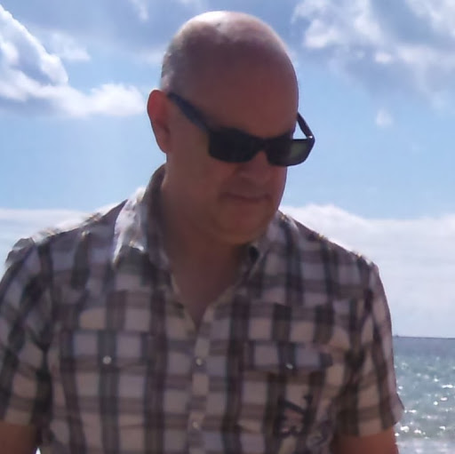 Andrew Robins Photo 32