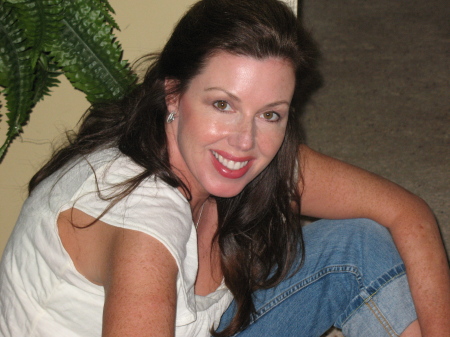 Gina Clements Photo 17