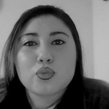 Maria Valencia Photo 41